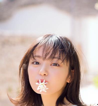 带泉的明星,揭秘带“泉”明星的璀璨人生