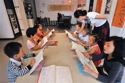 龙岗新闻头条小学入学,新生报到，开启快乐校园生活之旅”