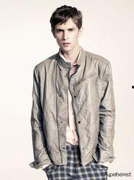 明星高冷颜色男装,明星专属男装风尚