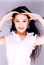 女明星腋下有毛,腋下毛发背后的美丽秘密