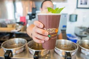 网红咖啡店创业,打造爆款饮品，引爆市场潮流