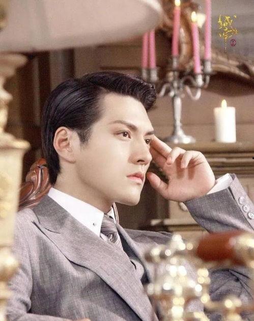 娱乐圈吃瓜男博主小说,瓜田里的秘密风云录